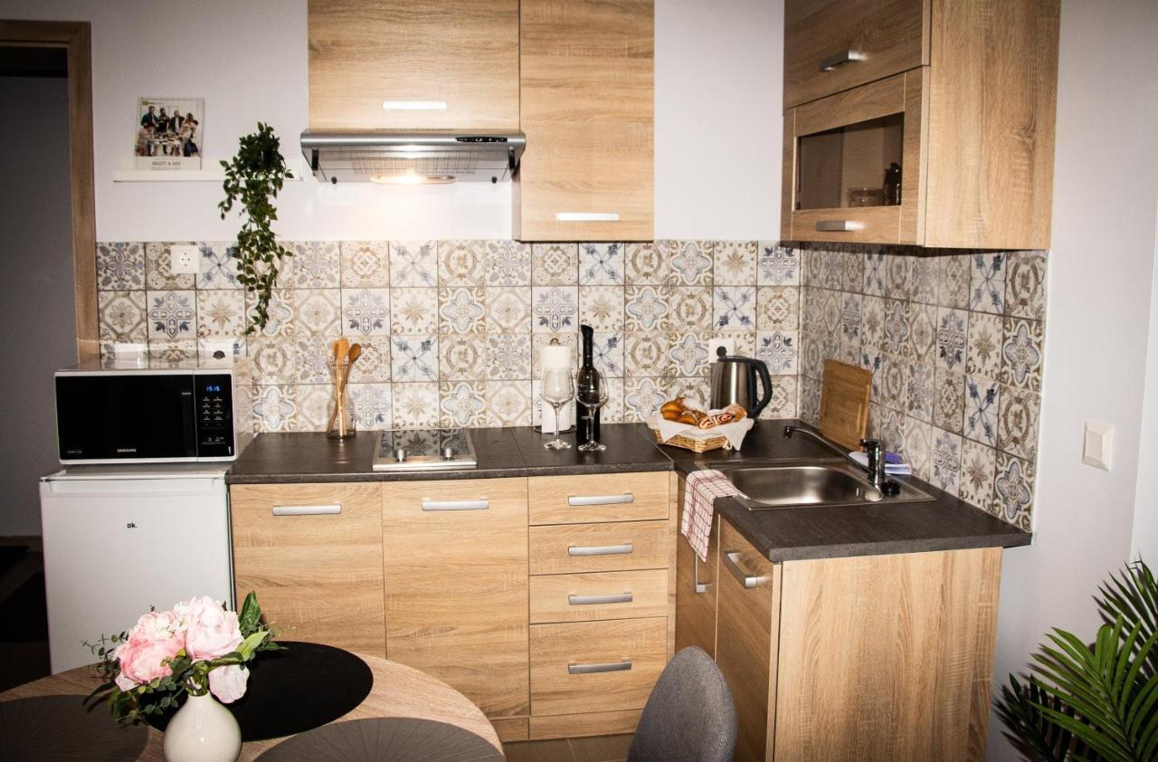 Loli Apartman Miskolc Dış mekan fotoğraf